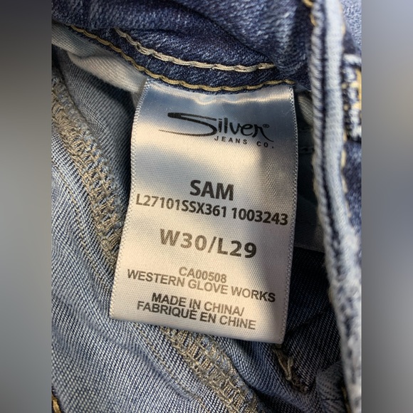 Silver Jeans. women’s Skinny Jeans, style SAM. Size 30. - Picture 2 of 3